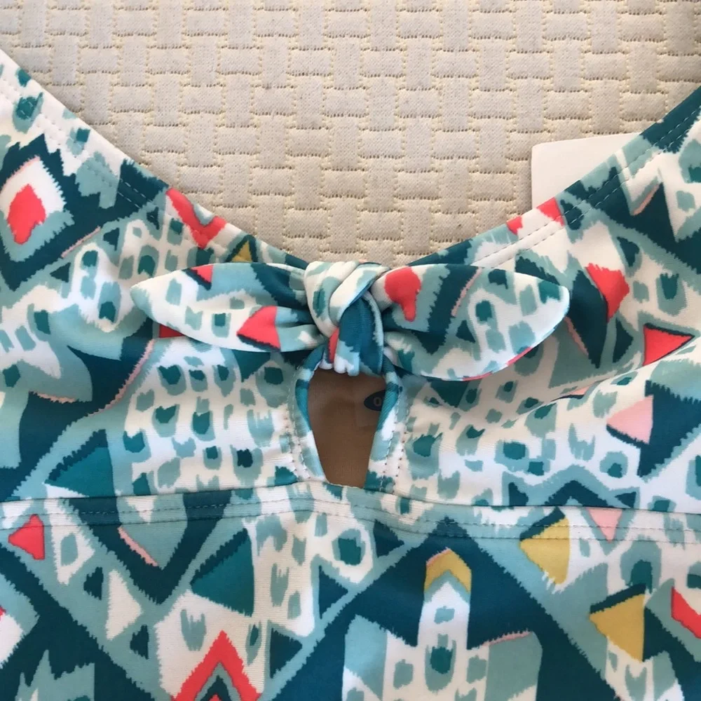 Old Navy Swimsuit Gurls Size XL Green White Yellow Pink‎ One Piece Geometric